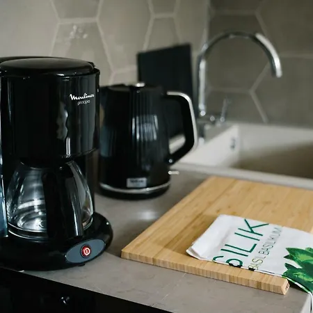 Apartament-studio W Starym Miescie Na Cichej Ulicy *